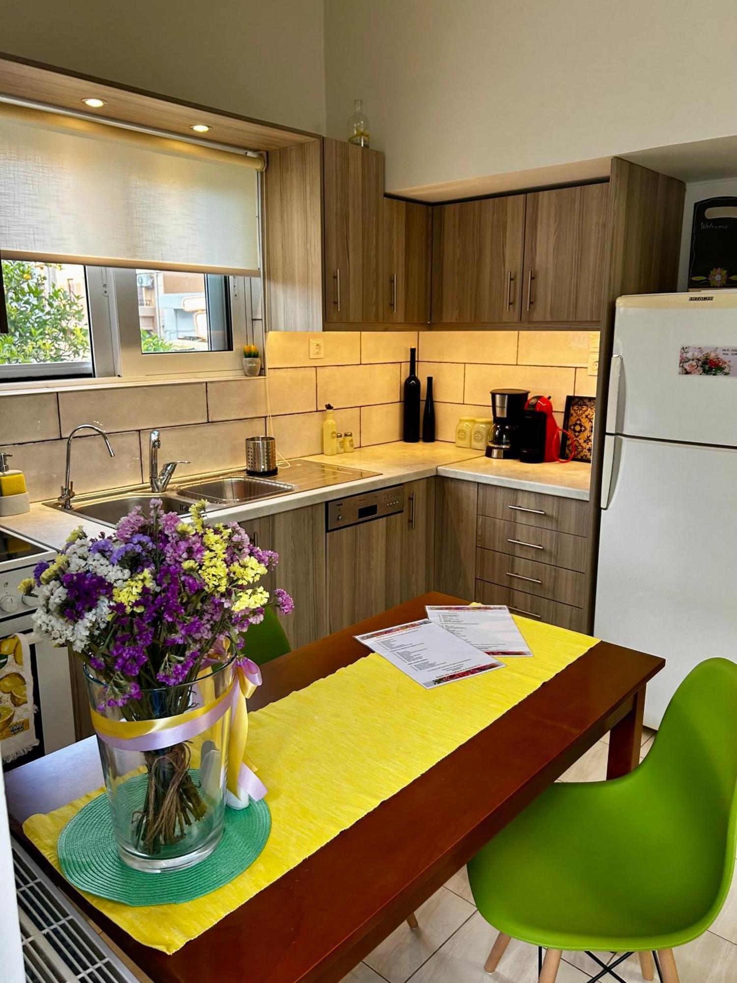 Flower House In Koropi-Near Airport Exterior foto